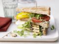 Vegetarische Club-Sandwiches Rezept